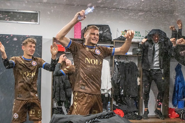 通过引入归 通过引入归